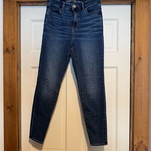 American Eagle Outfitters Women's Dark Blue Curvy Hi-Rise Jegging